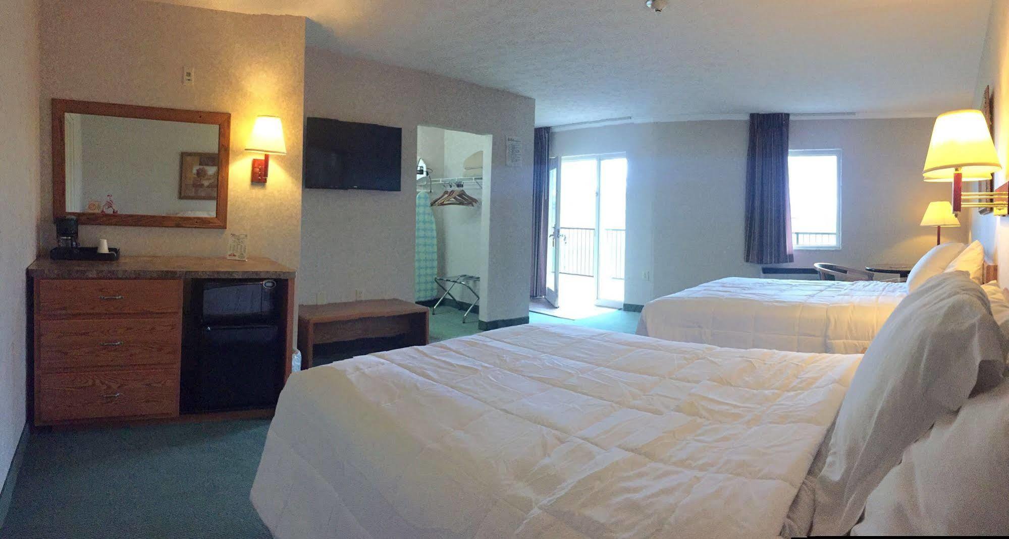 Bright Leaf Golf Resort Harrodsburg Bagian luar foto