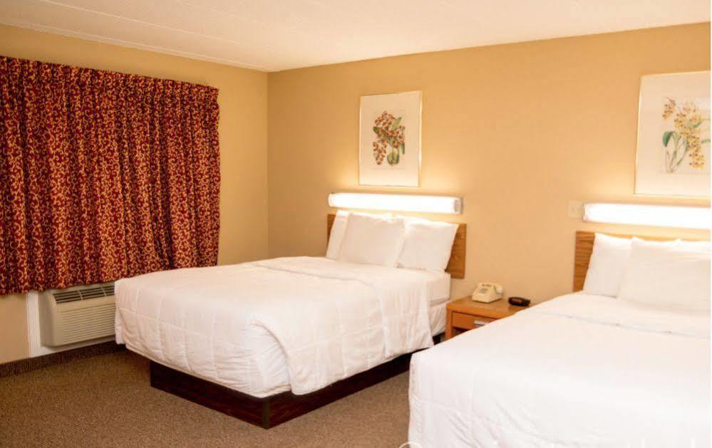 Bright Leaf Golf Resort Harrodsburg Bagian luar foto